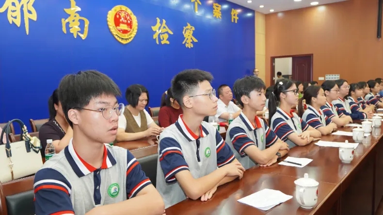 自動轉(zhuǎn)存圖片